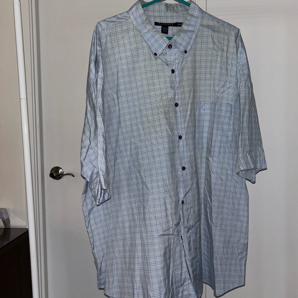 Casual Blue Button Down Shirt with Subtle Checkered Pattern